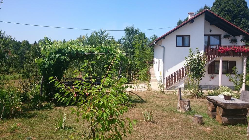 Apartment Manda Rakovica Luaran gambar