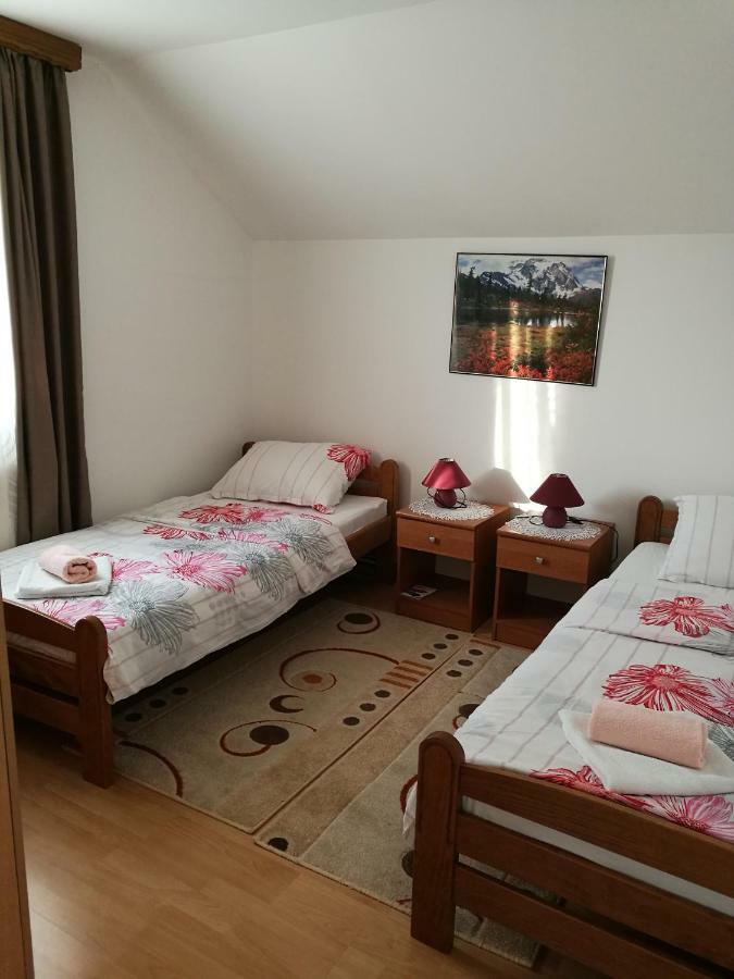 Apartment Manda Rakovica Luaran gambar